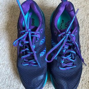 Brooks Women's Cascade Trail Running Shoes